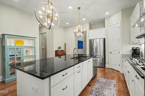158 Glenpark Place Cary NC 27511