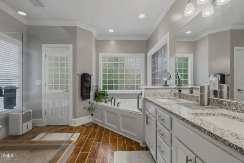 7048 Shady Glen Lane Wake Forest NC 27587