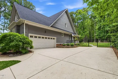 7048 Shady Glen Lane Wake Forest NC 27587