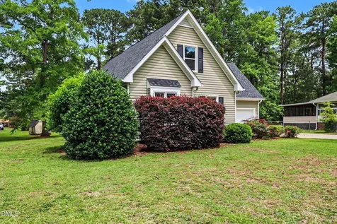 1607 Munroe Lane Goldsboro NC 27534