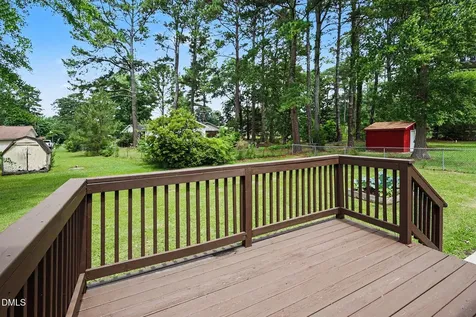1607 Munroe Lane Goldsboro NC 27534