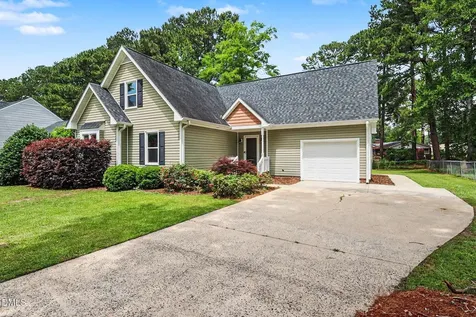 1607 Munroe Lane Goldsboro NC 27534