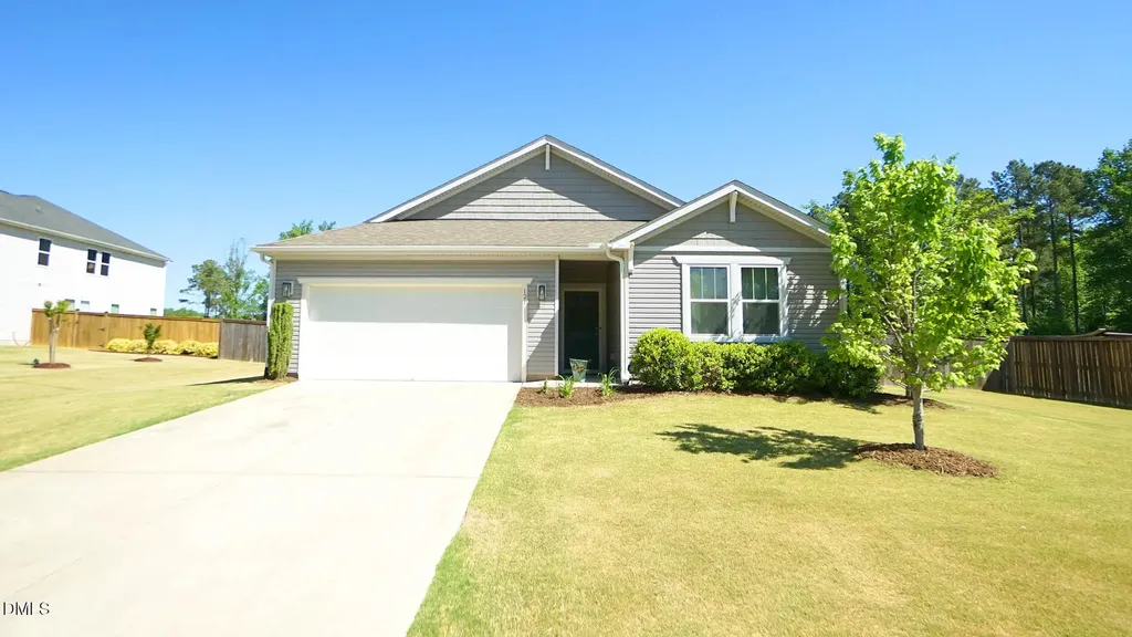 121 Rawls Meadow Fuquay Varina NC 27526