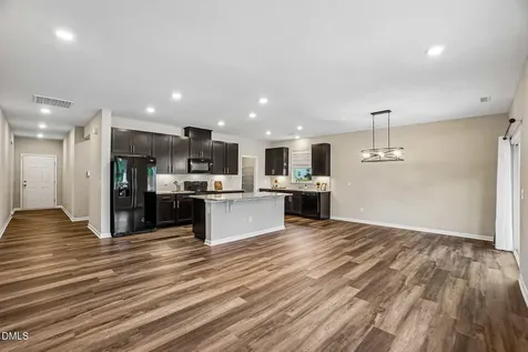 121 Rawls Meadow Fuquay Varina NC 27526