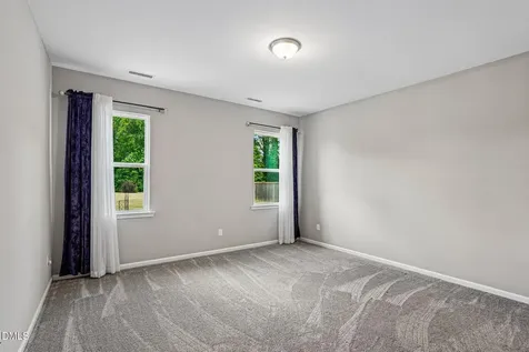 121 Rawls Meadow Fuquay Varina NC 27526