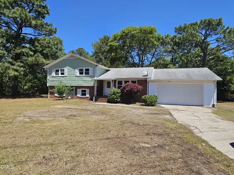 4603 Rosehill Road Fayetteville NC 28311