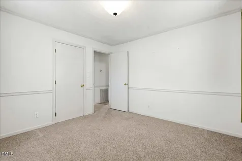 606 E Fremont Street Kenly NC 27542