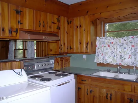1820 S Garnett Street Extension Henderson NC 27536