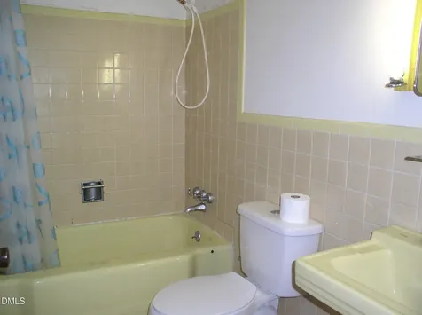 1820 S Garnett Street Extension Henderson NC 27536