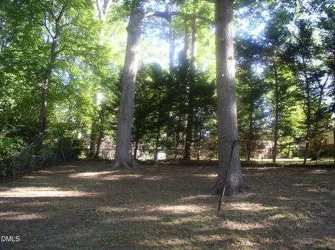 1820 S Garnett Street Extension Henderson NC 27536