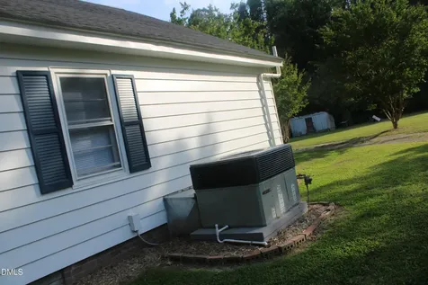 427 Wilson Road Lucama NC 27851