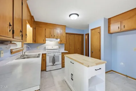 6605 Willow Chase Drive Willow Springs NC 27592