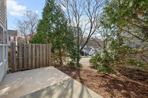 101 Graystar Road Apex NC 27502