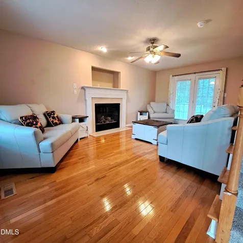 4320 Grassy Field Drive Raleigh NC 27610