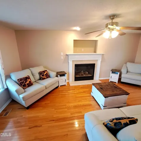 4320 Grassy Field Drive Raleigh NC 27610