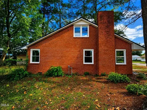 1018 E 9th Street Lumberton NC 28358