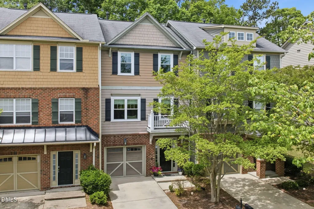 302 Linden Park Lane Cary NC 27519