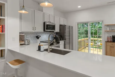 302 Linden Park Lane Cary NC 27519
