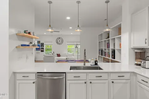 302 Linden Park Lane Cary NC 27519