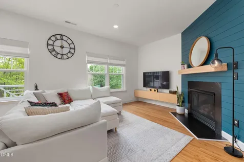 302 Linden Park Lane Cary NC 27519