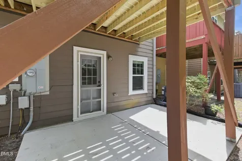 302 Linden Park Lane Cary NC 27519