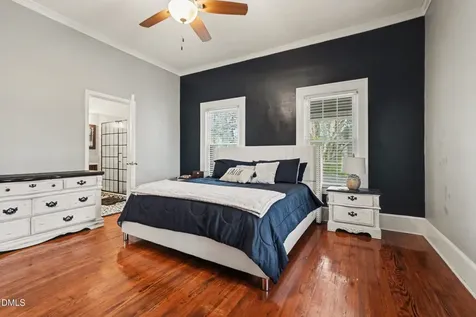 423 E Edinborough Avenue Raeford NC 28376