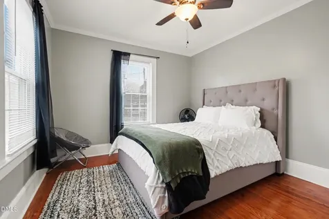 423 E Edinborough Avenue Raeford NC 28376