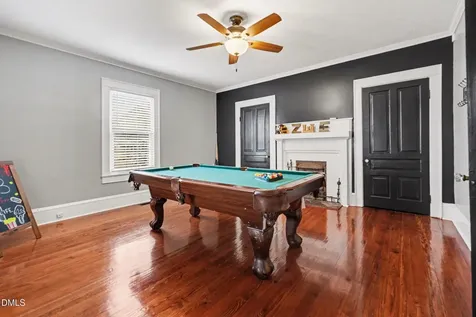 423 E Edinborough Avenue Raeford NC 28376