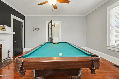 423 E Edinborough Avenue Raeford NC 28376