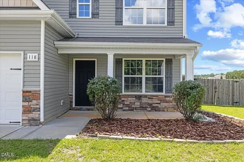 118 Old Head Way Fuquay Varina NC 27526