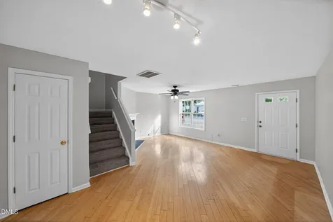 2654 Dwight Place Raleigh NC 27610