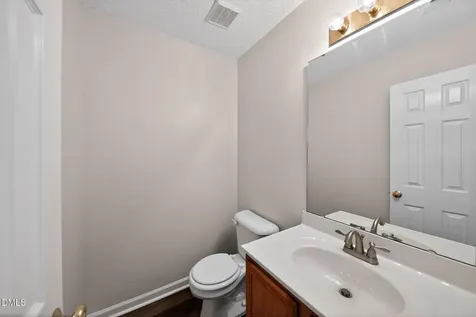 2654 Dwight Place Raleigh NC 27610