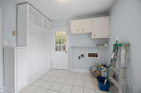 2204 Hillock Drive Raleigh NC 27612