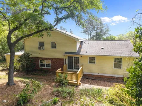 2204 Hillock Drive Raleigh NC 27612