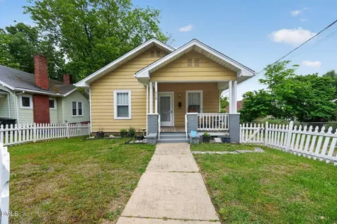 512 Atwater Street Burlington NC 27215