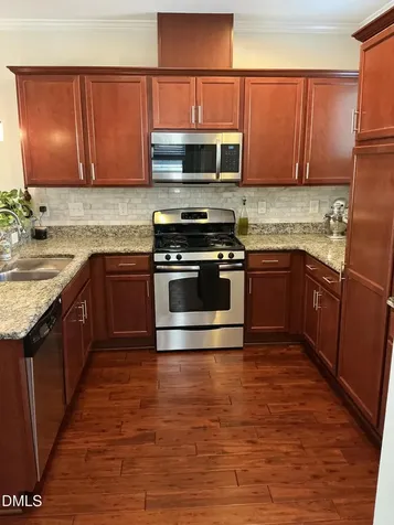 1408 Crafton Way Raleigh NC 27607
