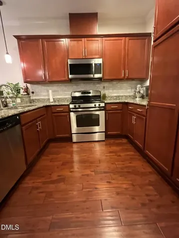1408 Crafton Way Raleigh NC 27607