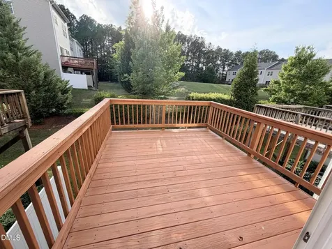717 Suffield Way Cary NC 27519