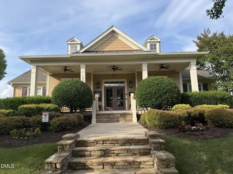 717 Suffield Way Cary NC 27519