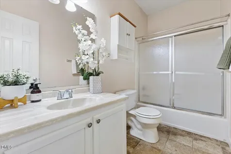 2044 Muirfield Village Way Raleigh NC 27604