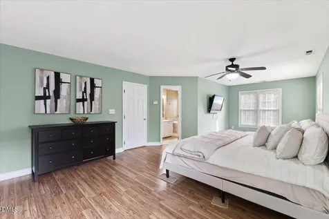 2044 Muirfield Village Way Raleigh NC 27604