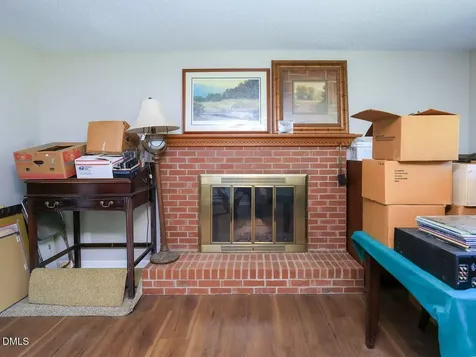 6113 Iris Drive Raleigh NC 27612