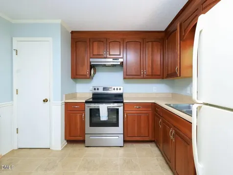 6113 Iris Drive Raleigh NC 27612
