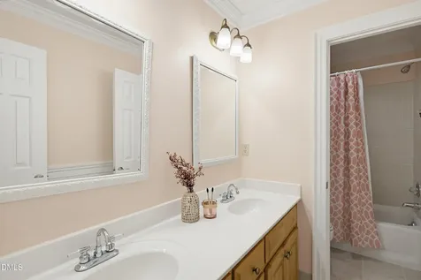 6117 Weobley Lane Raleigh NC 27614