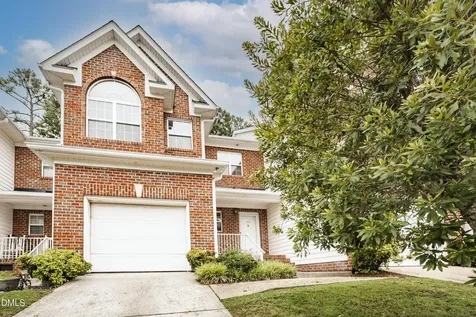 184 Grande Meadow Way Cary NC 27513