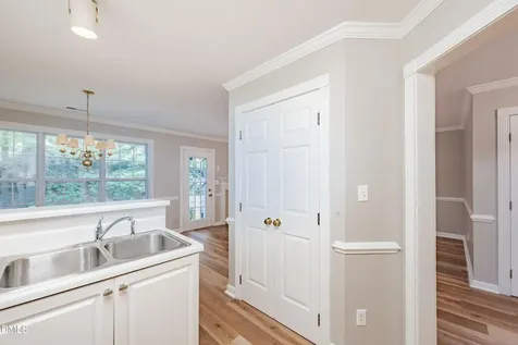 184 Grande Meadow Way Cary NC 27513