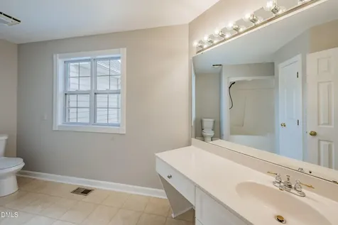 184 Grande Meadow Way Cary NC 27513