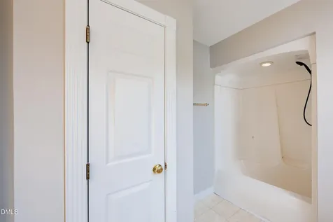 184 Grande Meadow Way Cary NC 27513