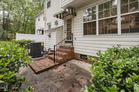 184 Grande Meadow Way Cary NC 27513