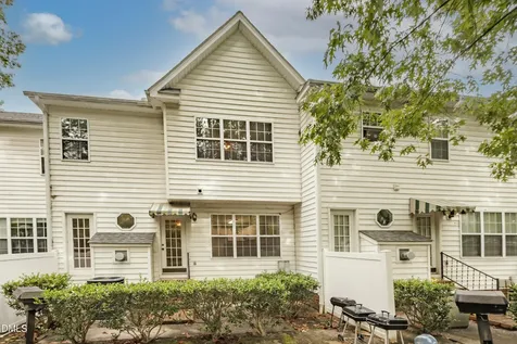 184 Grande Meadow Way Cary NC 27513
